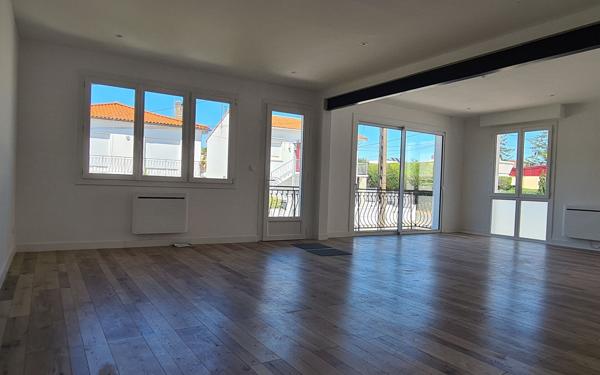 Maison à vendre    7 pièces •  Royan