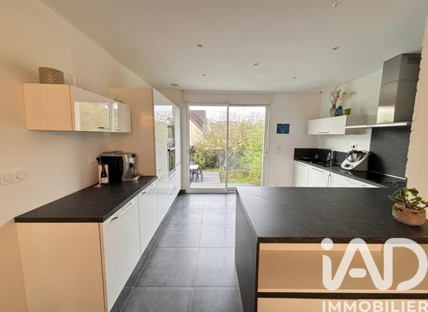 Maison à vendre 5 pièces 130 m² Bruz