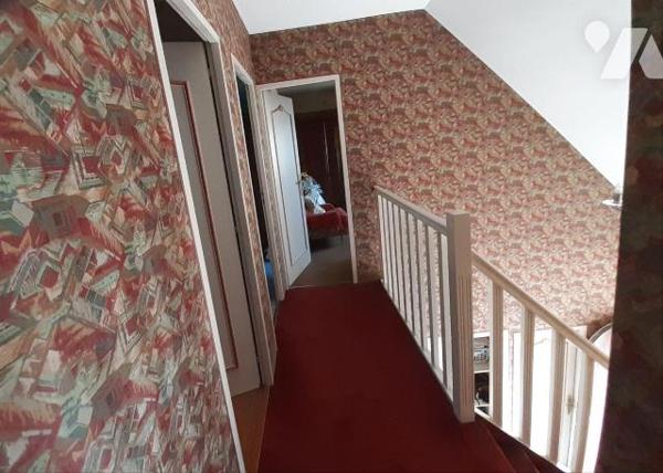 À vendre ? Maison 5 pièces ? PONTIVY (56300)

&#128205; Quartier résidentiel calme ? Proche c...