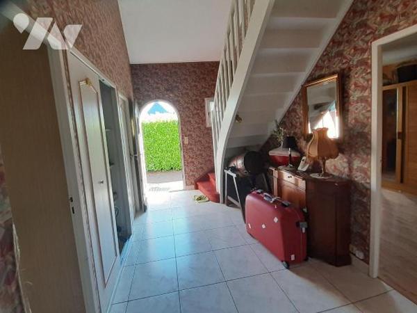 À vendre ? Maison 5 pièces ? PONTIVY (56300)

&#128205; Quartier résidentiel calme ? Proche c...