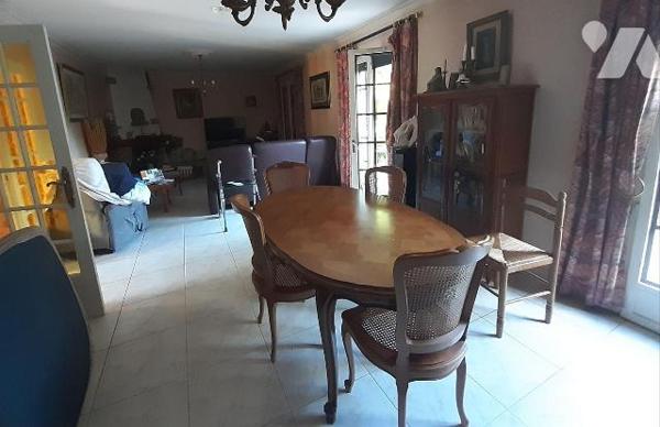 À vendre ? Maison 5 pièces ? PONTIVY (56300)

&#128205; Quartier résidentiel calme ? Proche c...