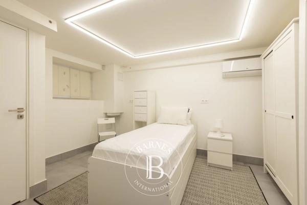 Neuilly-sur-Seine, Hôtel particulier 5 Chambres -  390 m² à vendre