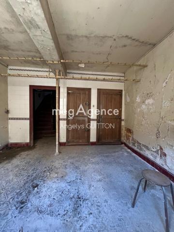 Maison à BEAUMONT-SUR-SARTHE, 72170 - 8 pièces 180m²