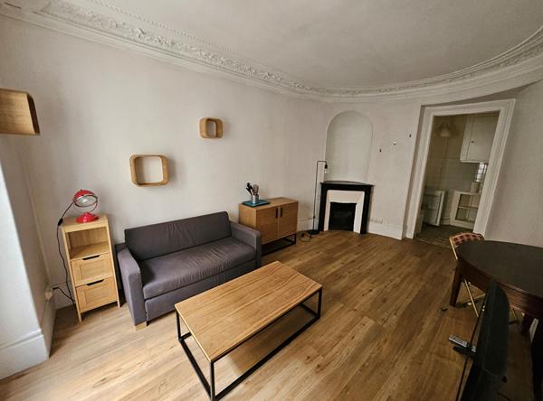 Location parking / box près de PARIS - 90 €/mois