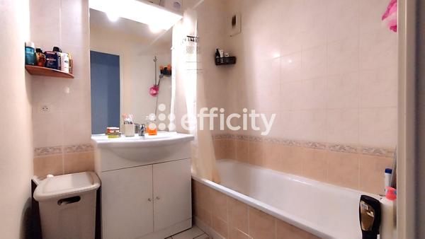 Appartement 2 pièces - 48 m² Exclusivité efficity