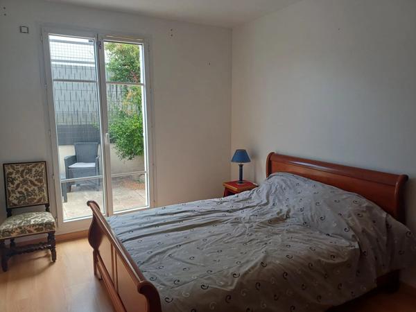 Location                                                      Appartement
                        
                     2 pièces                      63 m2                     à Chambly