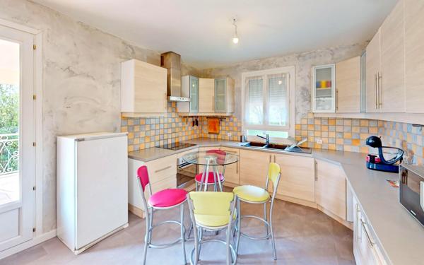 Maison à vendre    6 pièces •  Castelnaudary