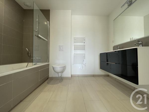 Appartement T4 à vendre  4 pièces - 159,60 m2 CHATEAUROUX - 36