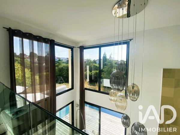 Maison à vendre 6 pièces 177 m² Saône