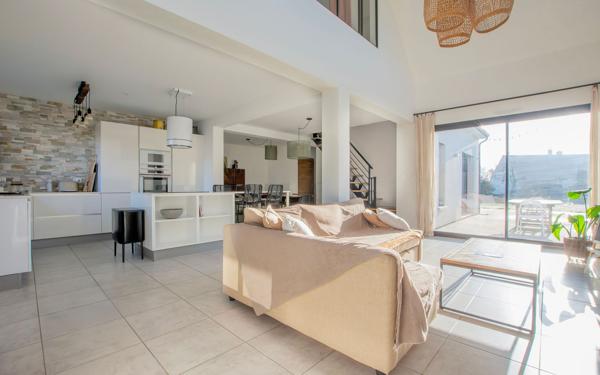 Maison à vendre    4 pièces • 136 m2 Quend