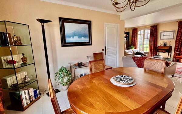 Maison à vendre    8 pièces •  Le Mans