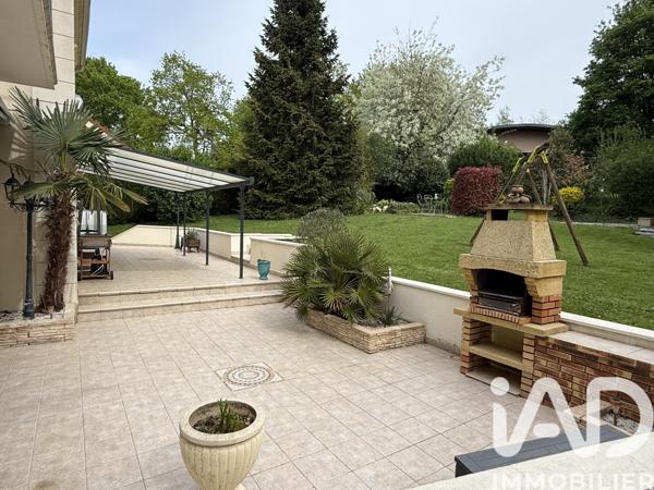 Maison à vendre 7 pièces 182 m² Crécy-la-Chapelle