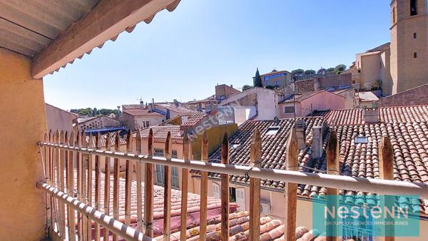 ISTRES, Appartement type 2, en duplex, situé en périphérie du centre ancien