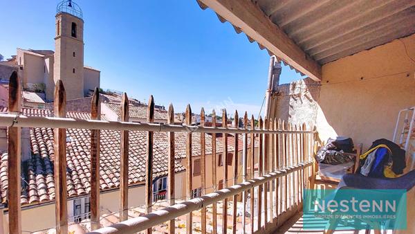 ISTRES, Appartement type 2, en duplex, situé en périphérie du centre ancien