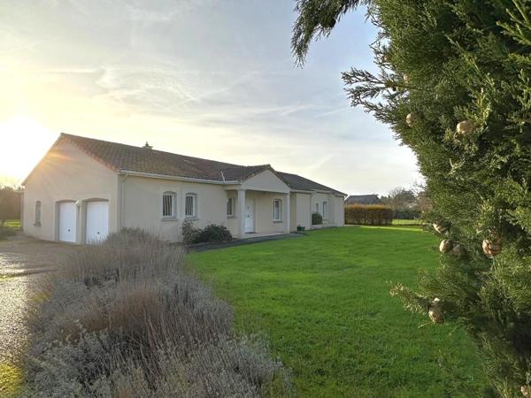 Maison à PLEUMARTIN, 86450 - 7 pièces 322m²