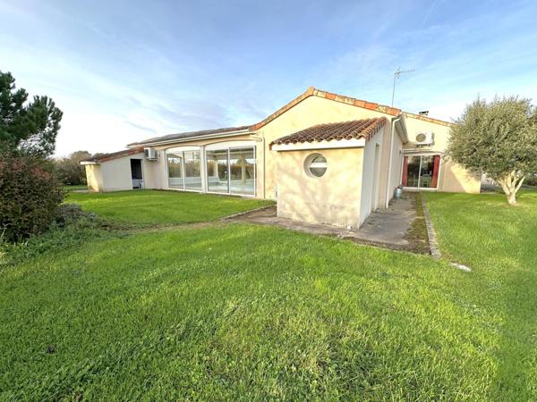 Maison à PLEUMARTIN, 86450 - 7 pièces 322m²
