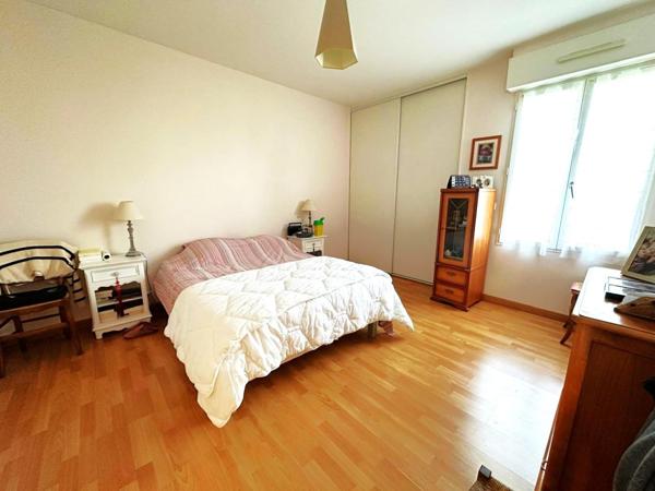 Maison à PLEUMARTIN, 86450 - 7 pièces 322m²