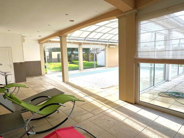 Maison à PLEUMARTIN, 86450 - 7 pièces 322m²