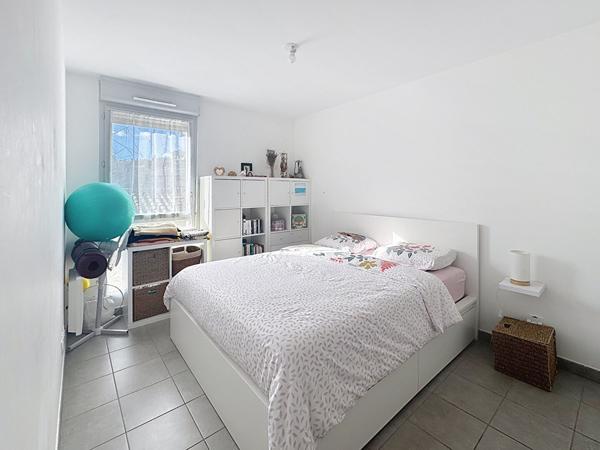 Appartement Aubagne 3 pièces 60 m² , terrasse, parking en s.s