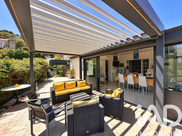 Maison à vendre 5 pièces 252 m² Saint-Mandrier-sur-Mer