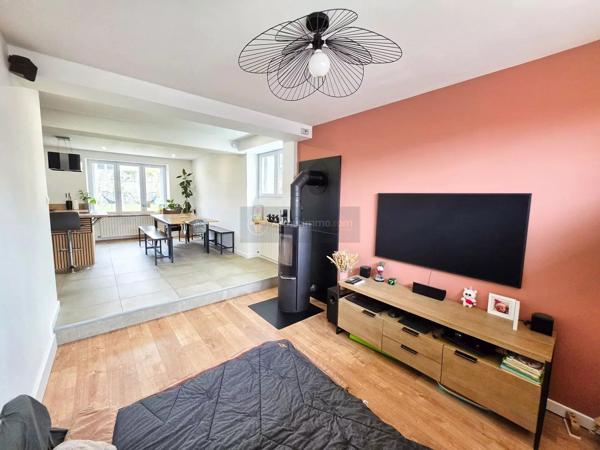 Location                                                      Maison
                        
                     5 pièces                      127 m2                     à Brest
