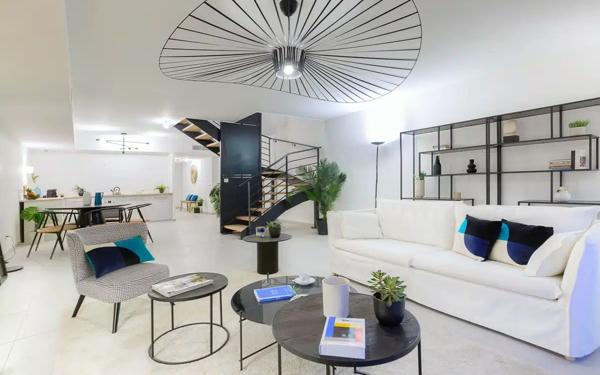 Appartement à vendre    4 pièces •  Marseille 8