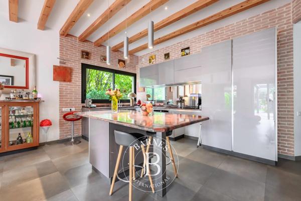 Saint-Maur-des-Fossés, Maison 5 Chambres -  235 m² à vendre