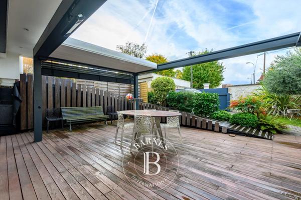Saint-Maur-des-Fossés, Maison 5 Chambres -  235 m² à vendre