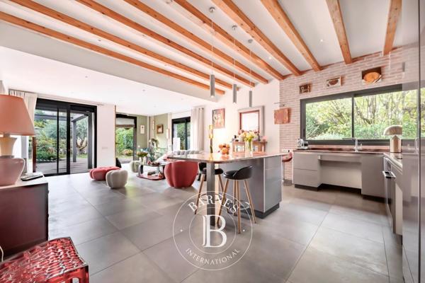 Saint-Maur-des-Fossés, Maison 5 Chambres -  235 m² à vendre