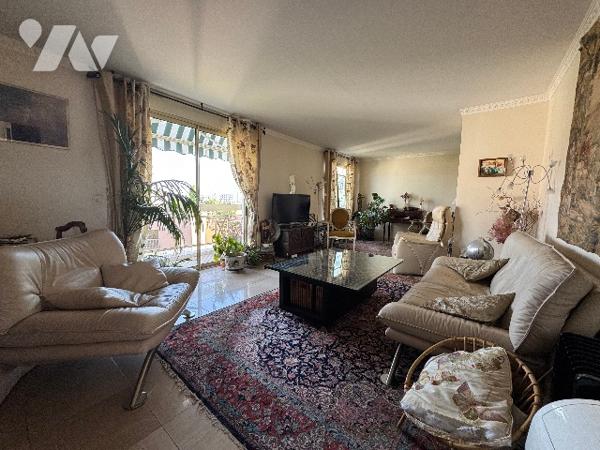 RESIDENCE SERVICES SENIORS HESPERIDES - 70m² - PARIS 12 - TERRASSE - PARKING