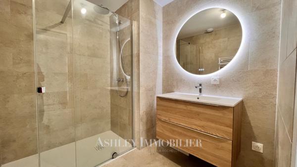 A VENDRE APPARTEMENT NEUF HAUT DE GAMME AVEC DOUBLE GARAGE - QUARTIER BEAUREGARD