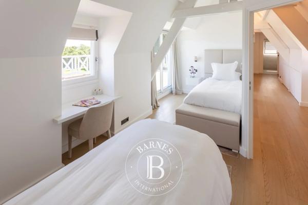 Deauville, Propriété 5 Chambres -  373 m² à vendre