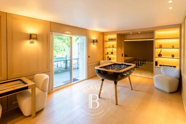 Deauville, Propriété 5 Chambres -  373 m² à vendre
