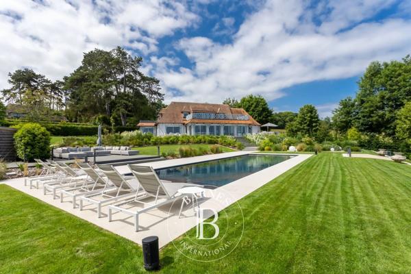 Deauville, Propriété 5 Chambres -  373 m² à vendre