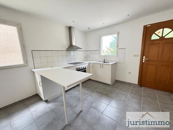 Bollène (84500) À VENDRE – Charmante maison en duplex entièrement rénovée à Bollène de 2010