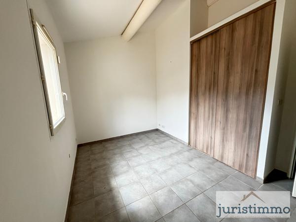 Bollène (84500) À VENDRE – Charmante maison en duplex entièrement rénovée à Bollène de 2010