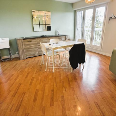 Appart. à louer T3 - Blois - Grand séjour lumineux (33m²), 1 Chb, terrasse et parking
