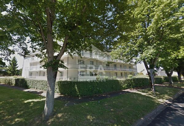 Appart. à louer T3 - Blois - Grand séjour lumineux (33m²), 1 Chb, terrasse et parking