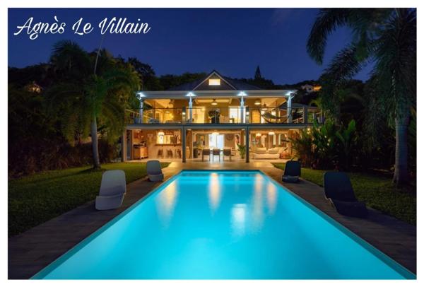 Villa de Prestige avec Vue Panoramique sur la Mer des Caraïbes