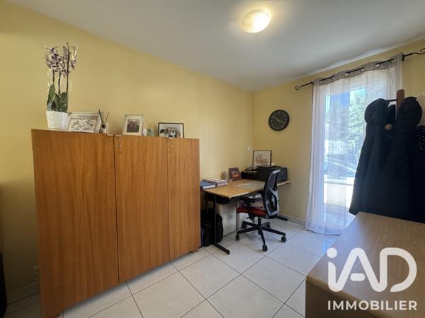 Maison à vendre 6 pièces 101 m² Nogent-l'Artaud