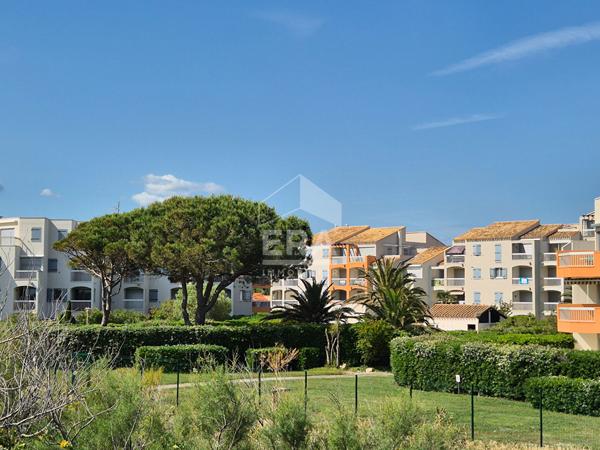 Studio cabine à vendre à Saint-Cyprien vue Canigou, piscine et accès plage