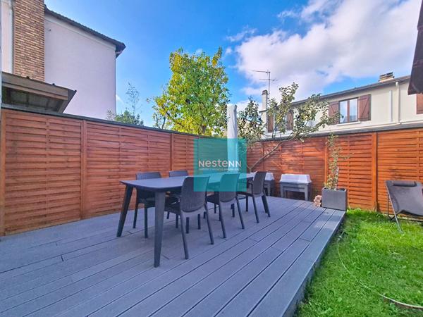 Secteur pavillonnaire limite Plessis-Bouchard - Maison récente individuelle - Proche gare