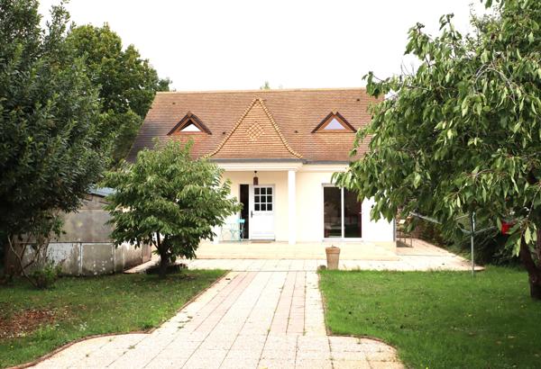 Maison 6 pièces - 122 m² Exclusivité efficity