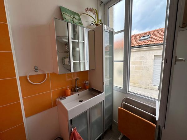 Maison 3 chambres - Rochefort 80.79 m2 - cour et garage