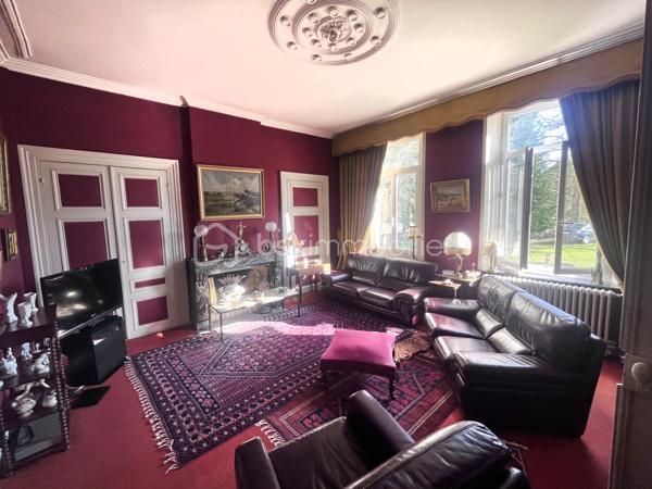 Maison de 324,47 m²