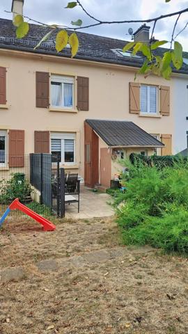maison mitoyenne de 110m2 sur terrain clos de 320m2