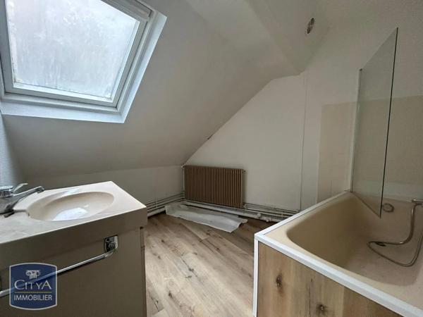 Appartement à louer 3 pièces 67.1m² Brive-la-Gaillarde (19100)