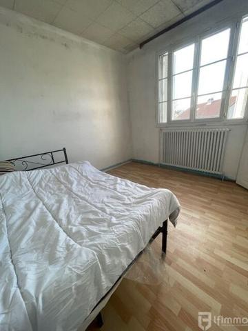 Centre ville - maison 85 m2 avec jardin - beau potentiel