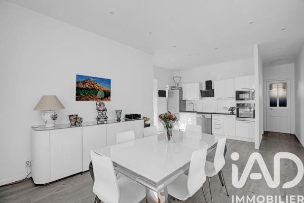 Maison à vendre 6 pièces 138 m² Antibes