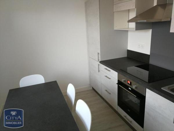 Local professionnel à louer 8m²